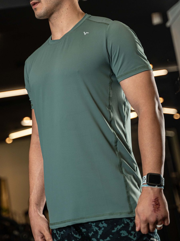 Remera Regular DRY Verde